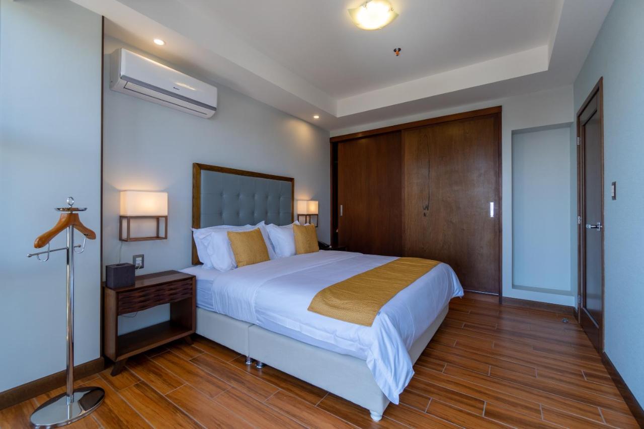 Hotel Vista Quince Guatemala City ภายนอก รูปภาพ