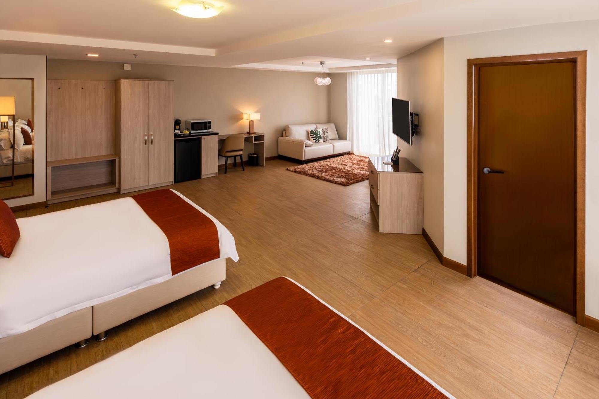 Hotel Vista Quince Guatemala City ภายนอก รูปภาพ