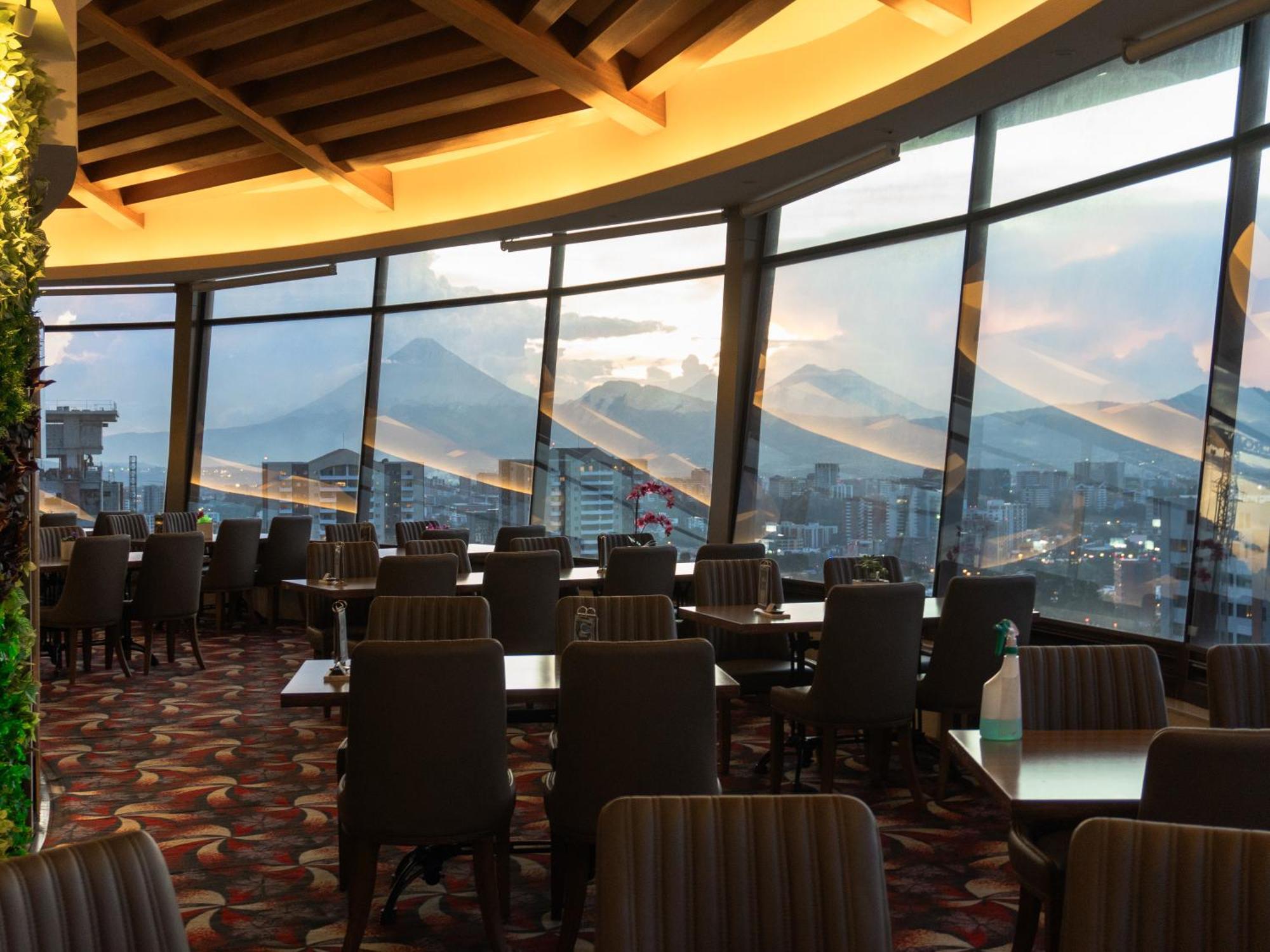 Hotel Vista Quince Guatemala City ภายนอก รูปภาพ